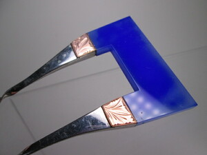 [. month ] antique * engraving blue purple glass. beautiful ornamental hairpin also case 