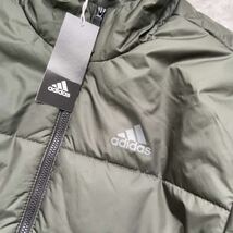 新品未使用 adidas Mサイズ アディダス 中綿 ジャケット アウター アウトドア 3ストライプ メンズ 保温 ダウン カーキ ゴルフ 正規品_画像3