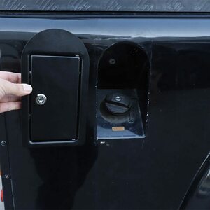  Land Rover Defender 90 110 2004-2019 AluminiumCar fuel tanker cap . key anti-theft lock cover accessory car modification 