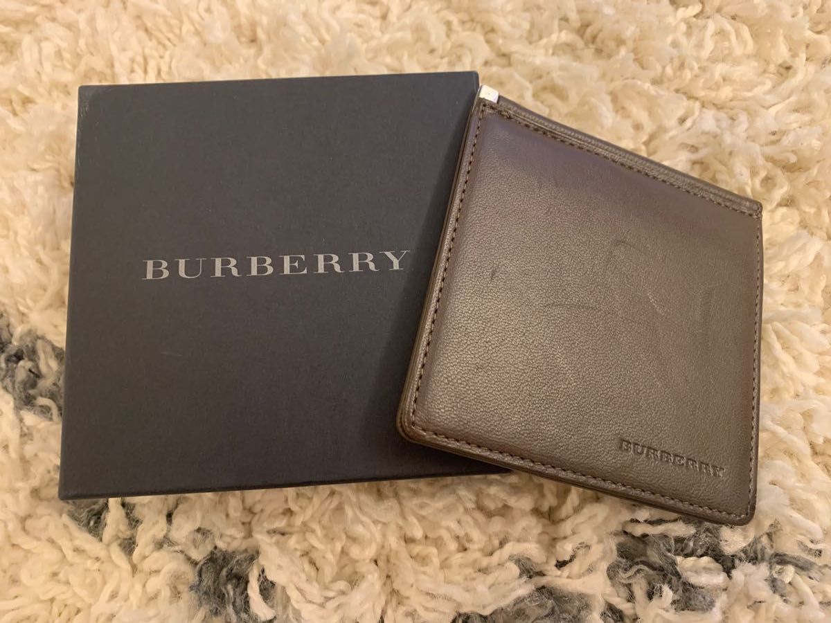 正規美品 バーバリー BURBERRY×ラインマネークリップ黒 財布 男女兼用