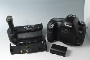 #8717【美品】 Canon キヤノン EOS 5D Mark III ボディ