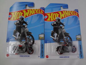ホットウィール　Hot Wheels　HONDA SUPER CUB　ホンダ スーパーカブ　2台セット　④