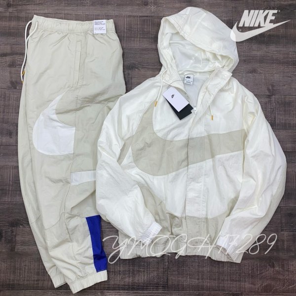 ウーブン NIKEの値段と価格推移は?|2,272件の売買情報を集計した