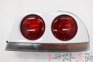 1100731119 純正 テール 運転席側 スカイライン GT-R BCNR33 前期 トラスト企画 U