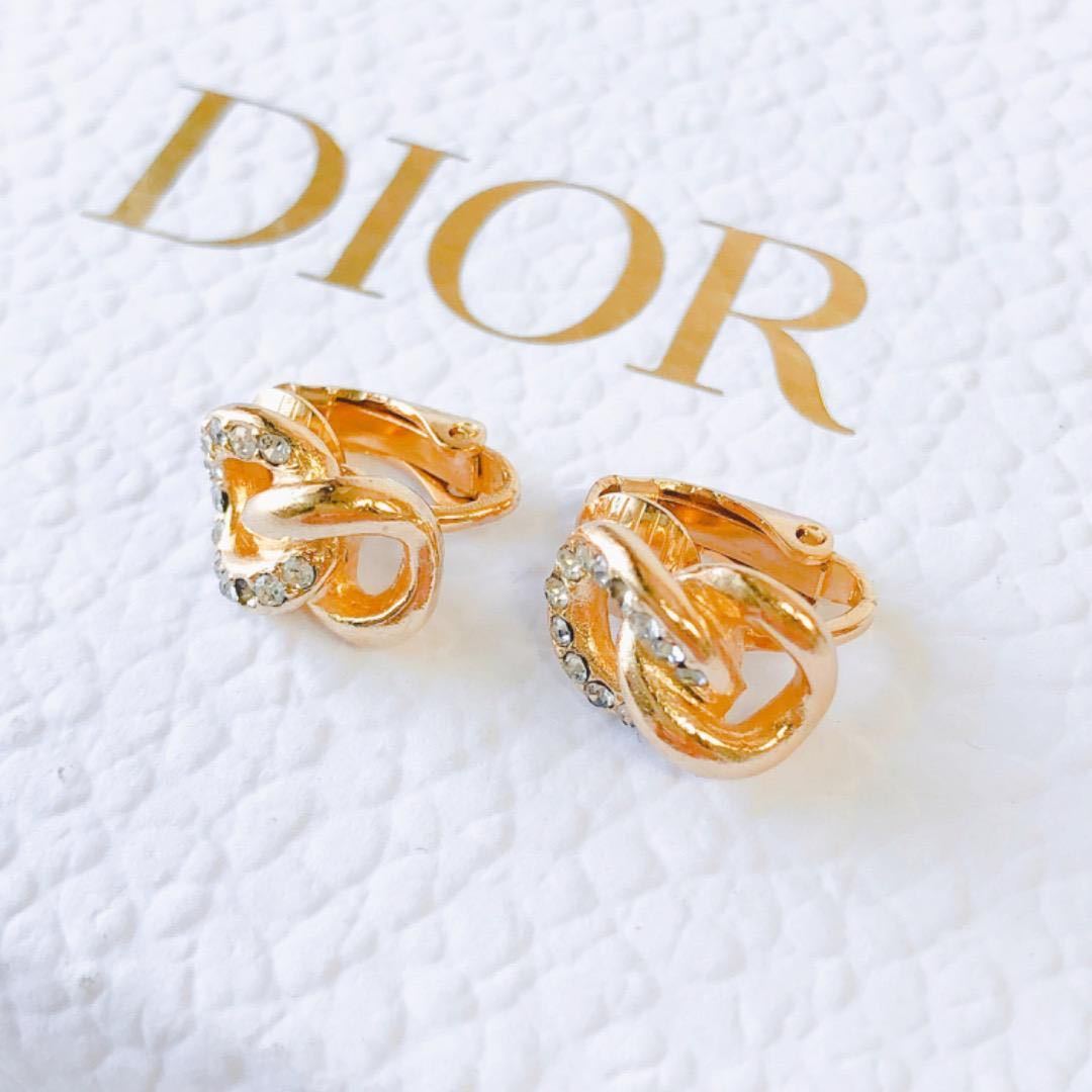 Christian Dior ディオール ブローチ 三角型 アクセサリー 小物