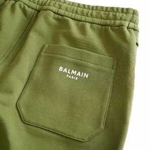 2022◆新品◆BALMAIN◆抜群の存在感を放つ バイカー スウェット パンツ BACKフロック加工ロゴ 2XL カーキ 系 バルマン ジョガー リブパネルの画像7