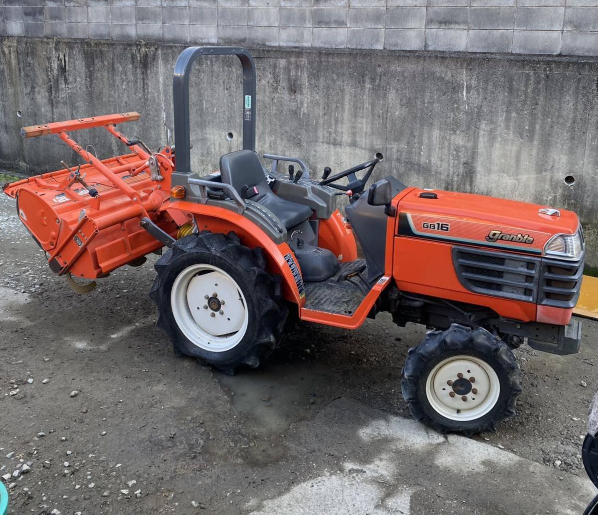 ヤフオク! -「クボタ トラクター 中古」(車体) (トラクター)の落札相場 ...