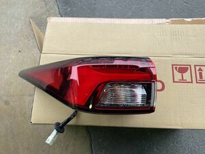 ^ Mitsubishi original GN0W Outlander original left tail lamp 8330B181