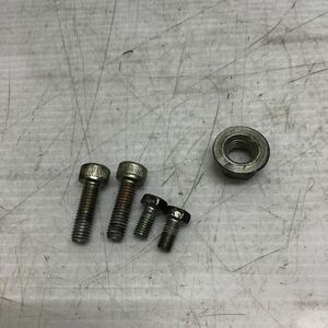 B18-24 スズキ レッツ4 CA45A ジェネレーター ボルト ナット 純正部品