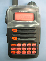 ＹＡＥＳＵ　ＦＴ−７０Ｄ　１４４／４３０ＭＨｚ　デュアルバンド　デジタル／アナログ　ハンディトランシ−バ−　新品_画像2