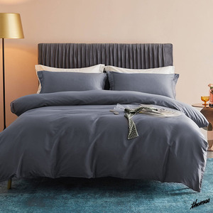 ◆寝室の高級感のある空間に◆ サテン調 布団カバー 4点セット ズレにくい 枕カバー ベッドカバー セミダブルサイズ グレー ホテル仕様