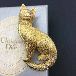  Vintage Christian Dior brooch 