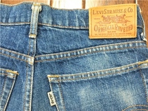 ９０ｓ ビンテージ リーバイス Ｌｅｖｉ’ｓ ６４０－０２３２ スリム ジーンズ ｗ２９ シルバータブ ひげ落ち 縦落ち デニム 日本製_画像5