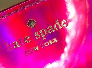 ケイト・スペード ニューヨーク kate spade new york♪レディースIDカードケース 3枚 パスケース ピンク PVC クレカ 3310■郵便送料：140円