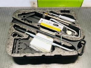 BMW Mini GH-RA16 loaded tool jack set 