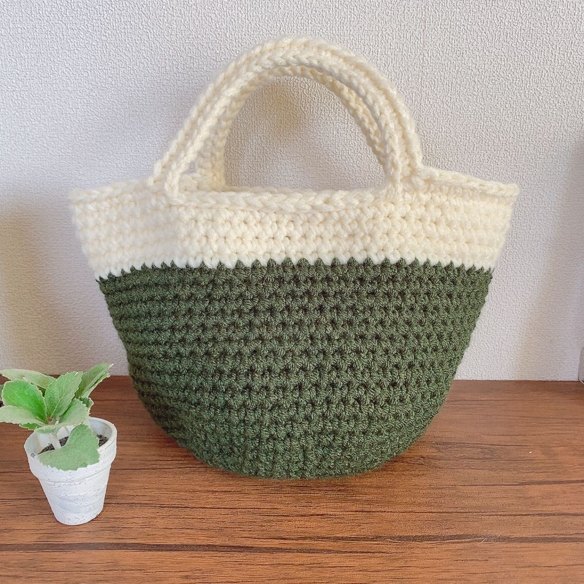 THE SHISHIKUI シシクイKNIT PINKハンドメイドニットピンク 入荷予定