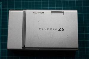 フジフィルム FUJIFILM FinePix Z5 シルバー 店頭展示 模型 モックアップ 非可動品 R00141