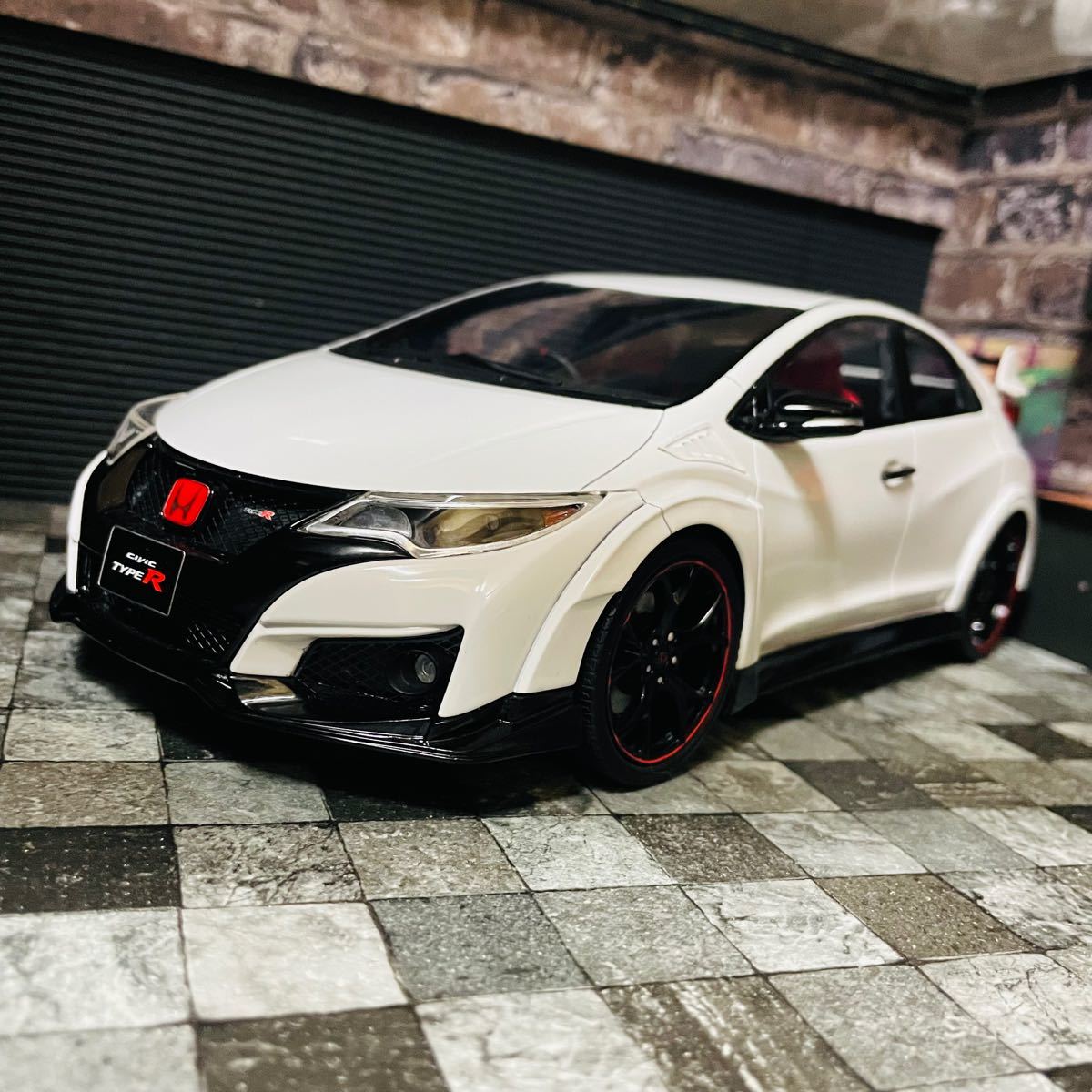 ナルディタ ヤフオク! IG1765 1/18 Nissan Prime... - イグニッション