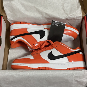 US11 28cm NIKE WMNS DUNK LOW Patent Orange DJ9955-800 ナイキ ウィメンズ ダンク ロー パテント オレンジ