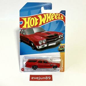 ホットウィール 70 CHEVELLE SS WAGON レッド