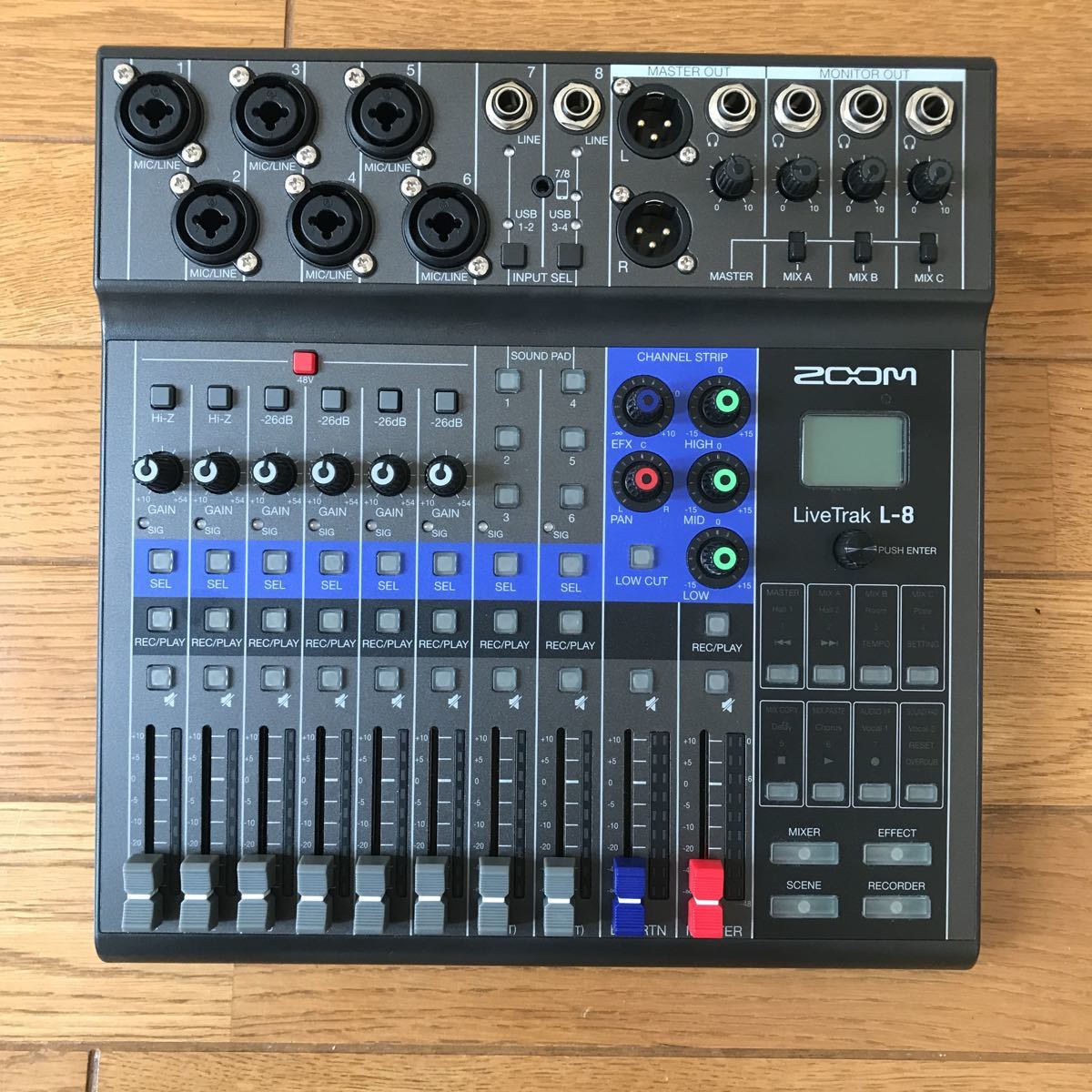 バッグ付超特価】ZOOM L8 ライブミキサー + CBA96 通販 相場 laverite.mg