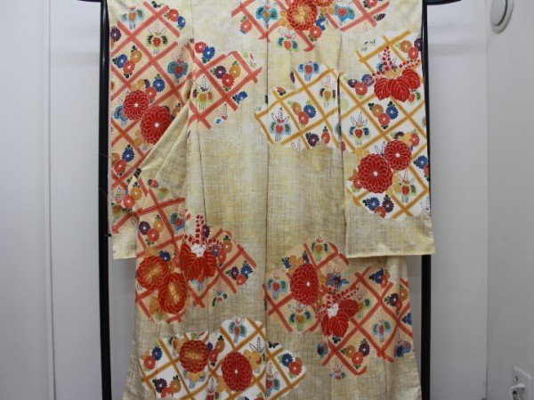 Furisode, handbemalte Yuzen, ausgepackt und gewaschen, temporäre Schneiderei, Nachbestellung Rakufu Spezialauswahl 98993wt, Mode, Damen-Kimono, Kimono, Langärmliger Kimono