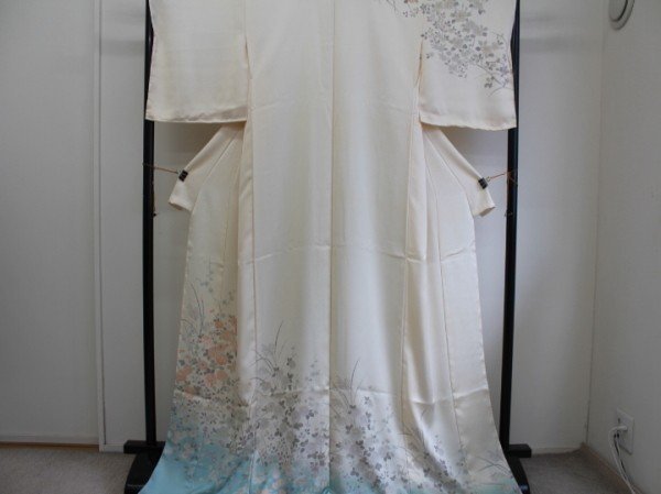 Visiting Kimono Hand-painted Unwrapped and Washed Temporary Tailoring Re-order ft Rakufu Special Selection 98226, Women's kimono, kimono, Visiting dress, Untailored
