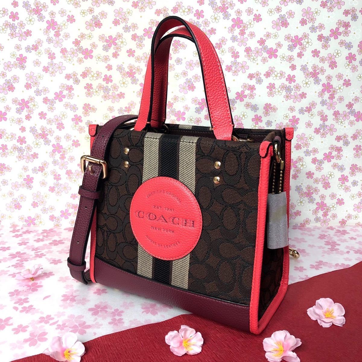 80%OFF!】 コーチCA138 トートバッグ フィールドトート22ウィズパッチ