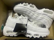 NIKE W AIR MAX 95 23.5センチ 新品 DH8015-100_画像1