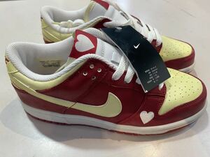 2004 NIKE WMNS DUNK LOW バレンタイン 24センチ 新品 309324-611