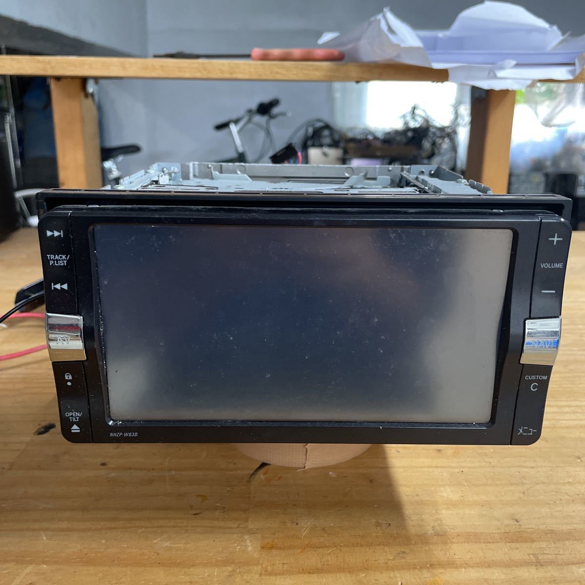 当店だけの限定モデル Pioneer carrozzeria AVIC-MRZ09 中古車取り外し