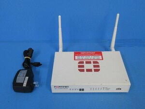 ▲Ω WA 10418♪ 保証有 Fortinet【FWF-50E-2R】FortiWiFi-50E-2R(= FortiGate-50E+Wifi機能) UTM ライセンス24年05月21日 FW：v5.6.5