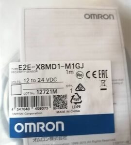 新品 OMRON オムロン 　光学センサーE2E-X8MD1-M1G