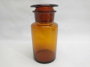 メディシンボトル　（茶）　薬瓶　幅6ｃｍ　高さ14ｃｍ　レトロ　アンティーク　小物入れ　保存容器 (22_50502_17)