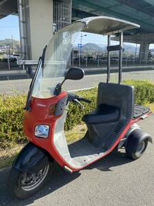 HONDA ジャイロキャノピー　赤色　2サイクル　ミニカー　デリバリー　配達などに。　福岡市