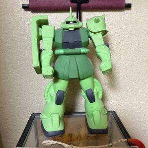 ザク ガンダム