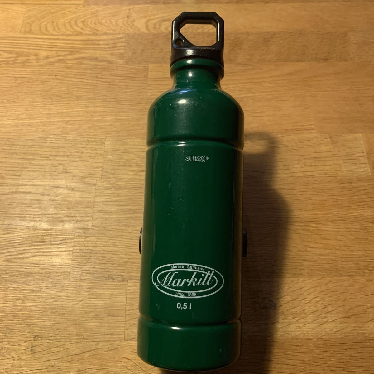 【完売】 Yahoo!オークション -「markill」(水筒、ボトル) (キャンプ 0.5リットル未満