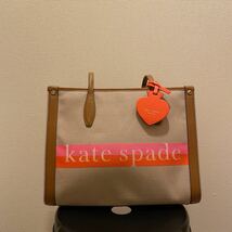 【新品 未使用】kate spade トートバッグ 限定カラー 《 トートバッグ / クラッチバッグ / ブランド / ビジネストート 》_画像1