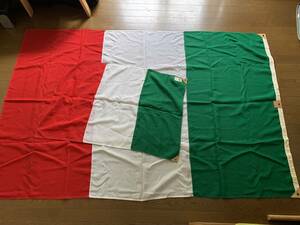 【中古品】イタリア国旗 2点セット イタリアン イタリア料理店 商業施設向け