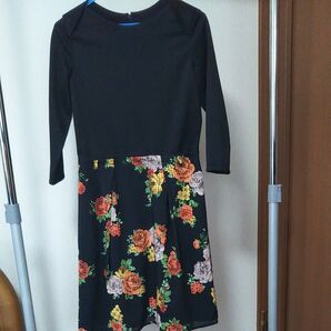 プリントワンピース