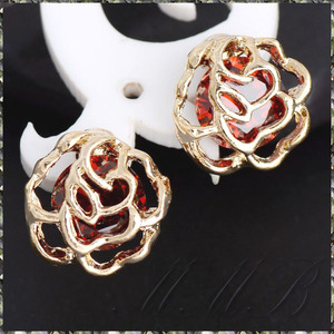 [EARRING] Gold Plated Rose ビューティフル ローズ フラワー レッドCZ 薔薇の花 スタッドピアス 【送料無料】