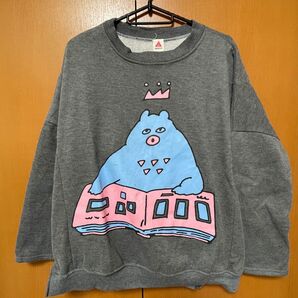 メルローキャラクタートレーナー スウェット くま 本 王冠