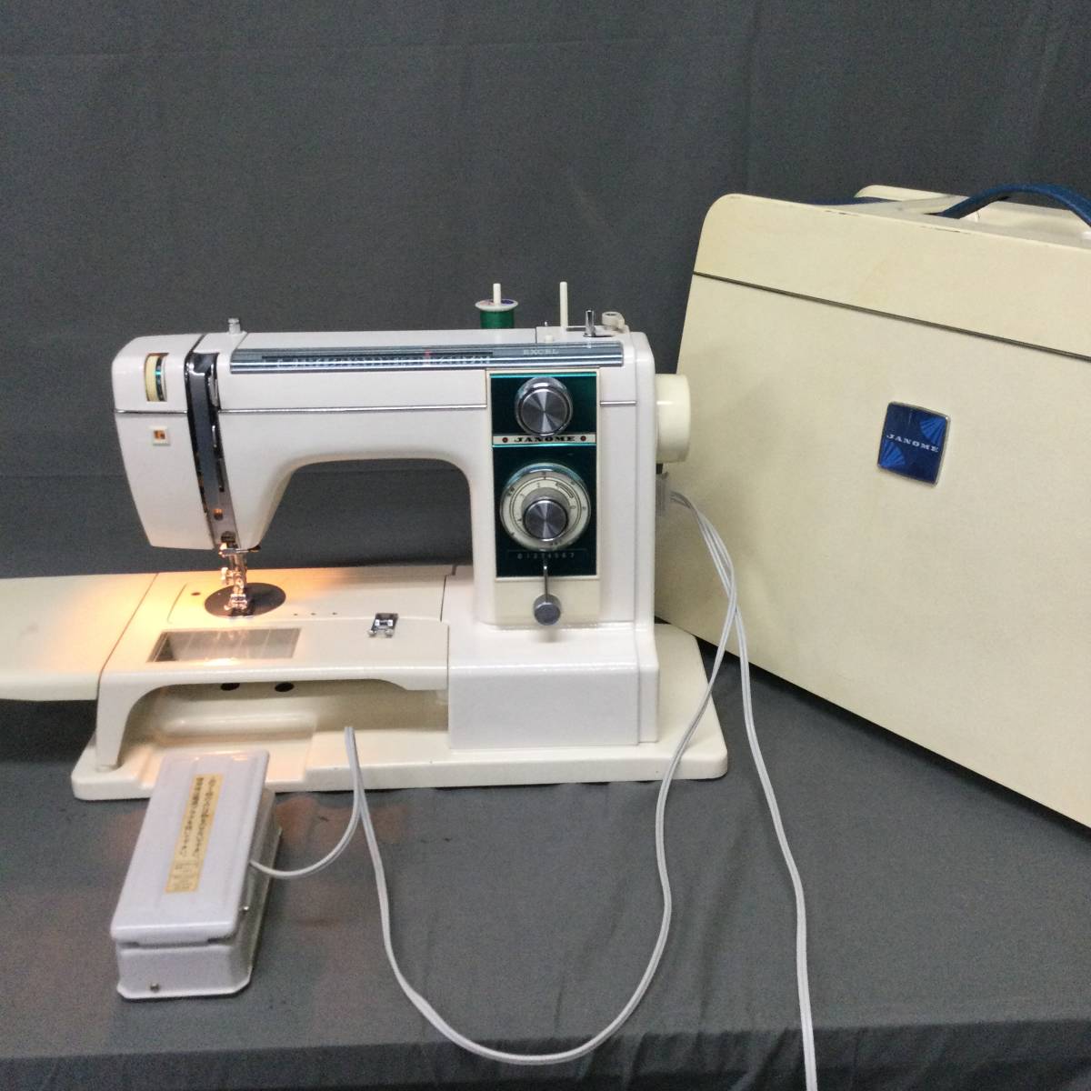 ヤフオク! -「ジャノメミシン 813」の落札相場・落札価格