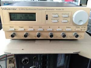 WAVETEK　12MHz Stabilized Function Generator model23　動作しています。