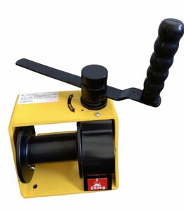  three person is good manual .. winch 250kg hand winding winch hand crank winch automatic lock type hand winding winch turbine warm winch traction u in 