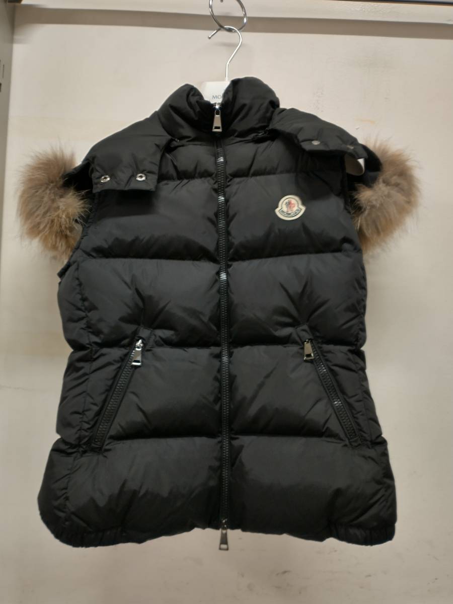 moncler ダウンベスト レディースの値段と価格推移は?|24件の売買