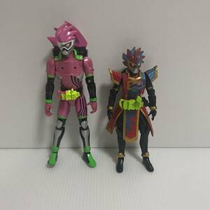 仮面ライダーエグゼイド パラドクス フィギュア LVUR RKF