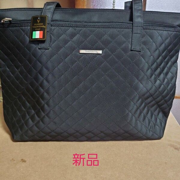 新品、VALENTINO. ITARY..ト-トバック、黒
