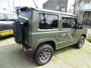 Must Sell未使用　SuzukiJimnyJB64Jimny SierraJB74専用設計光沢カーボン　塗装済　リアスポイラー　Body kit　ゲートスポイラー