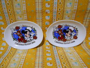 ♪ディズニー美品東京ディズニーランドクリスマスファンタジー2006陶器製楕円形プレート２枚ミッキーマウス